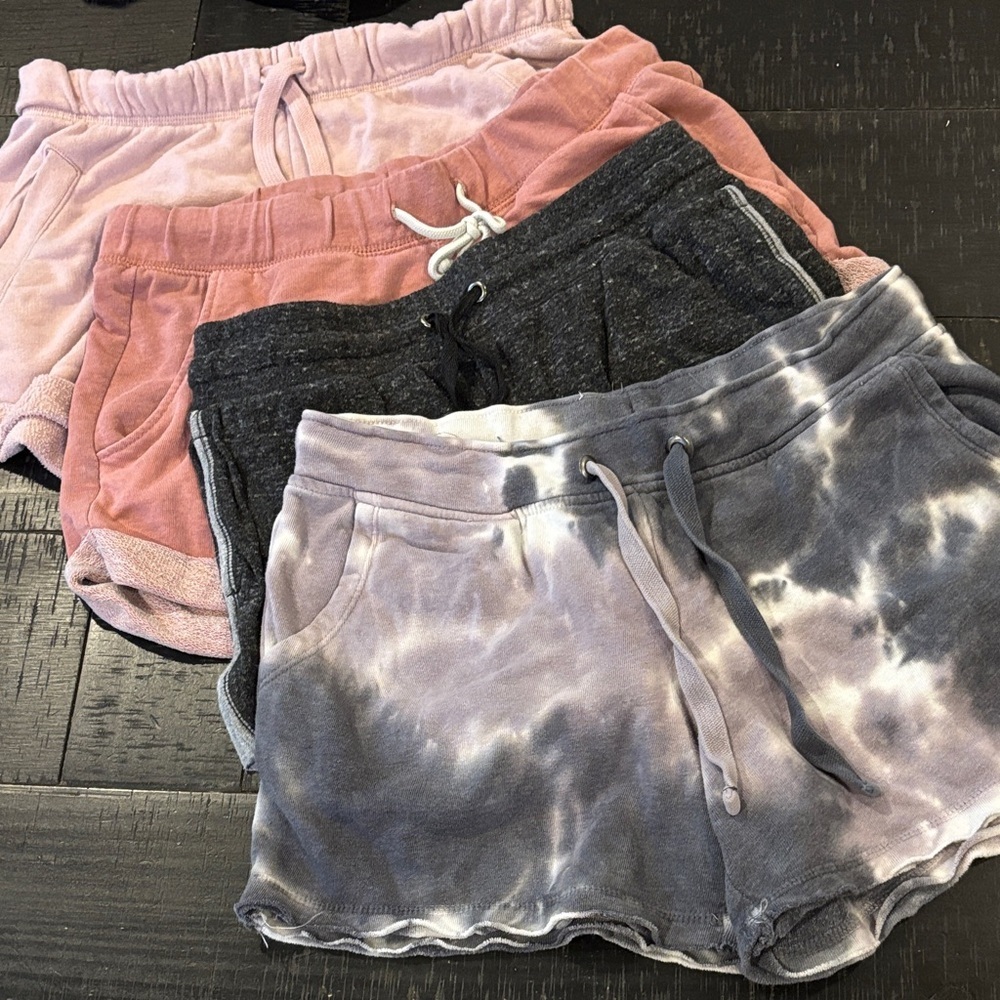 Bundle Stylish Women's Tie-Dye and Solid Lounge Casual Shorts Set Size Small